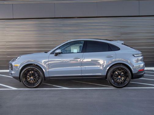 Arctic Grey 2026 Porsche Cayenne Cayenne
