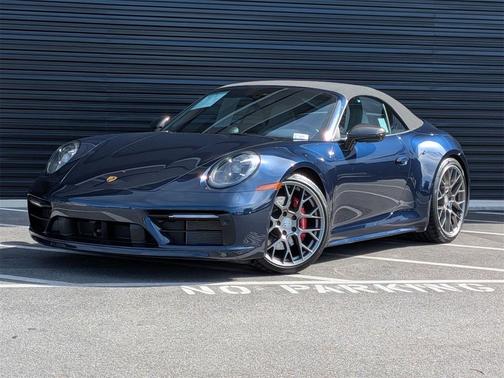 2021 Porsche 911 Carrera 4S Cabriolet