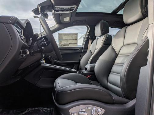 2026 Porsche Macan T