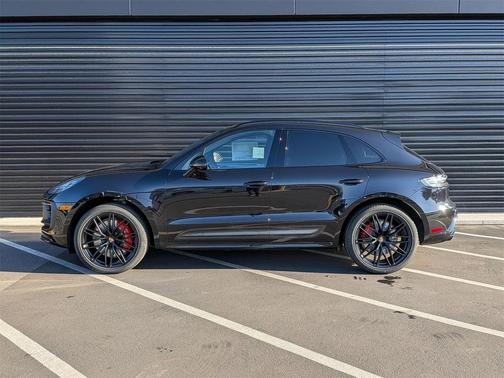 2026 Porsche Macan GTS