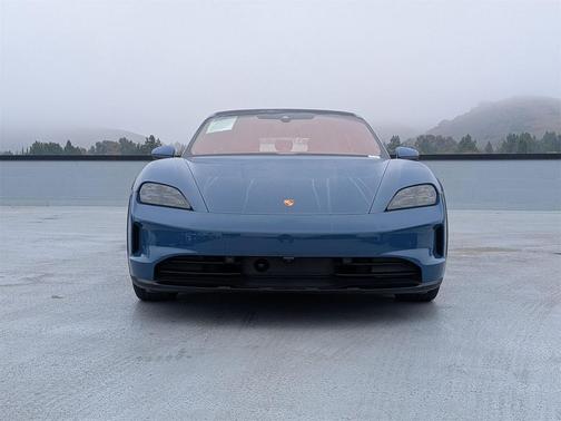 2025 Porsche Taycan 4S