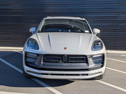 2026 Porsche Macan GTS