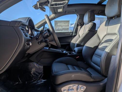 2026 Porsche Macan GTS