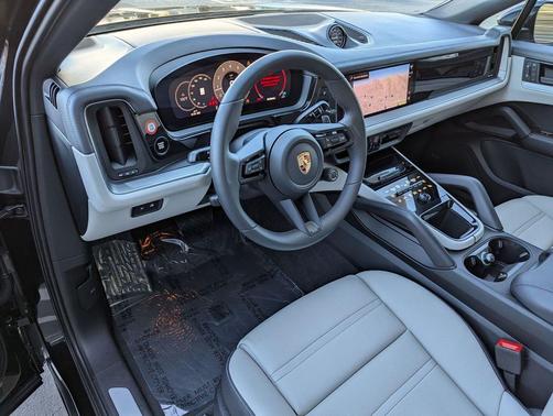 2025 Porsche Cayenne Cayenne