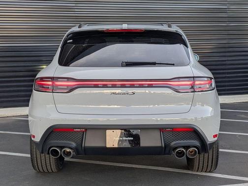 Chalk 2026 Porsche Macan Macan