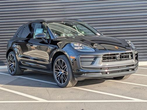 2026 Porsche Macan T