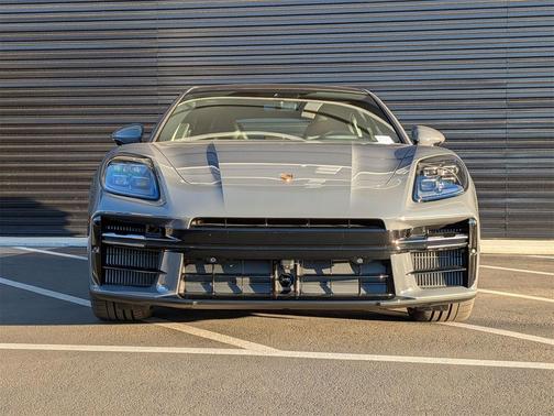 2026 Porsche Panamera 