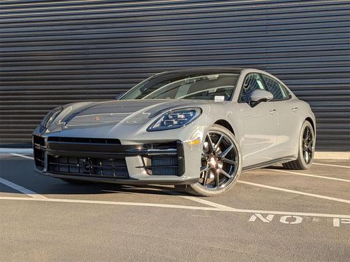 2026 Porsche Panamera 