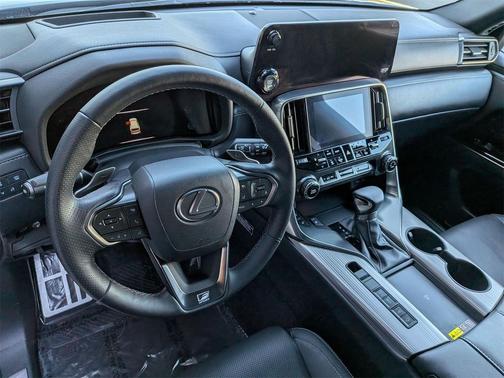 2024 Lexus LX 600 F SPORT