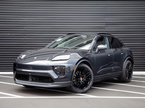 Volcano Grey Metallic 2026 Porsche Macan Macan Electric