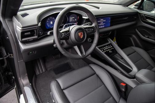 Volcano Grey Metallic 2026 Porsche Macan Macan Electric