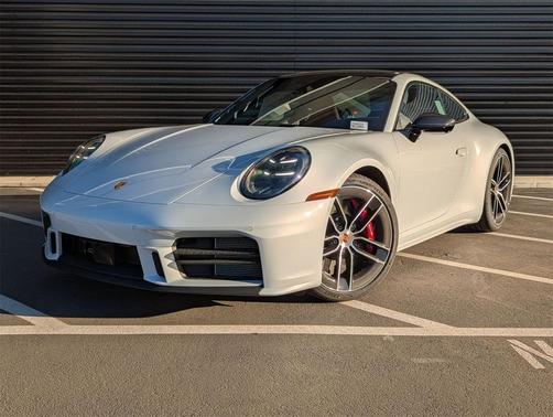 2026 Porsche 911 Carrera 4S