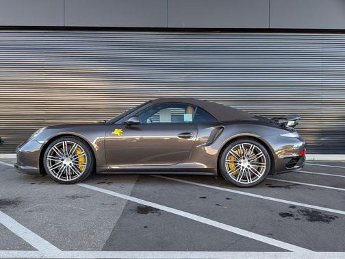 2014 Porsche 911 Turbo S