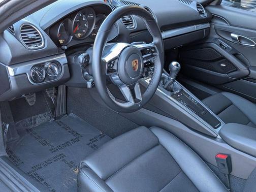 2025 Porsche 718 Cayman Base