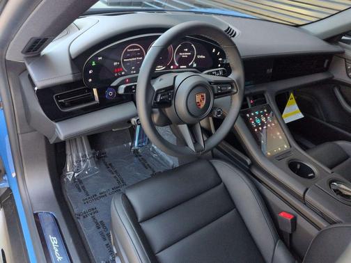 2026 Porsche Taycan 4S