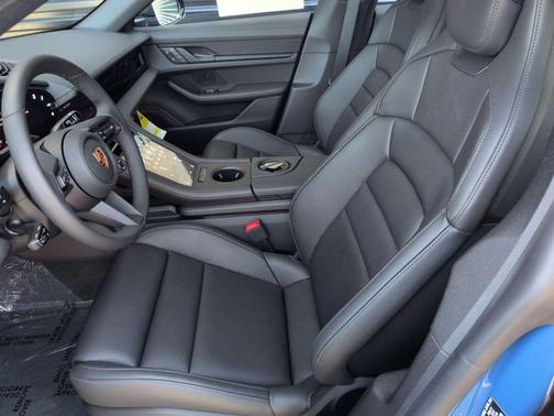 2026 Porsche Taycan 4S