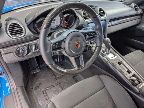 2024 Porsche 718 Boxster GTS 4.0