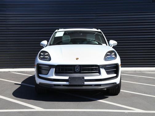 Black 2026 Porsche Macan Macan