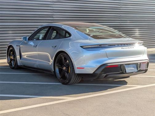2021 Porsche Taycan Turbo S