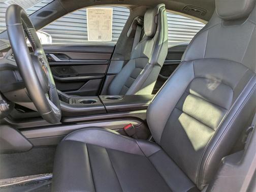 2021 Porsche Taycan Turbo S