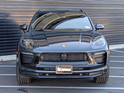 2026 Porsche Macan T