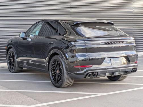 2026 Porsche Cayenne Cayenne S E-Hybrid