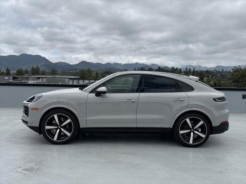 2025 Porsche Cayenne