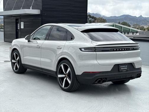 2025 Porsche Cayenne