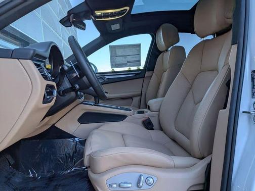 White 2025 Porsche Macan Macan