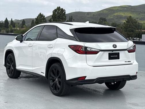 2022 Lexus RX 450h Base