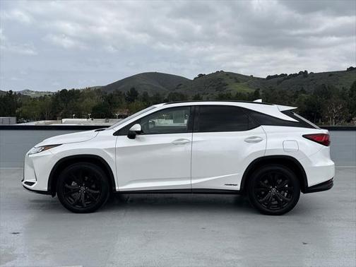 2022 Lexus RX 450h Base