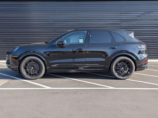 Chromite Black Metallic 2025 Porsche Cayenne Cayenne E-Hybrid