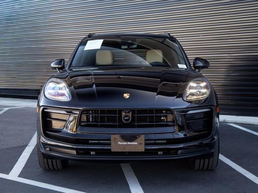 Black 2025 Porsche Macan Macan