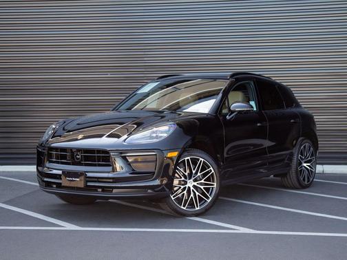 Black 2025 Porsche Macan Macan