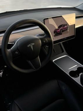 2022 Tesla Model 3 Standard Range