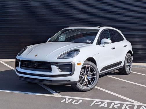 2025 Porsche Macan Macan