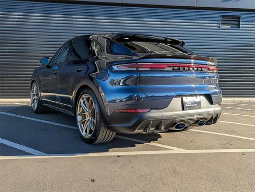 2024 Porsche Cayenne Turbo GT