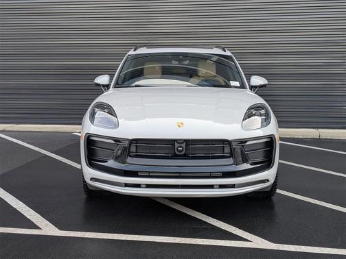 2026 Porsche Macan T