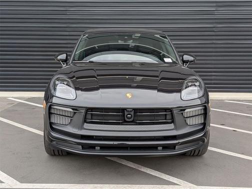 2026 Porsche Macan GTS