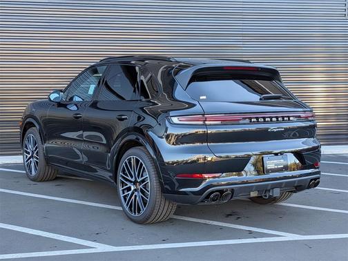 2025 Porsche Cayenne Cayenne