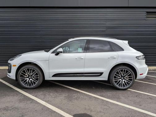 2026 Porsche Macan 