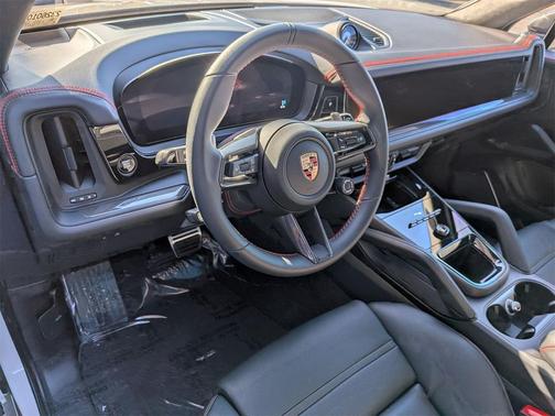 2026 Porsche Cayenne GTS