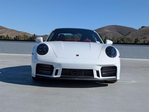 2026 Porsche 911 Carrera S