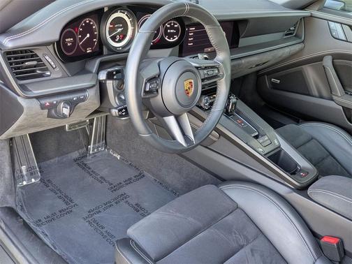 2023 Porsche 911 Targa 4 GTS