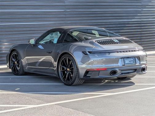 2023 Porsche 911 Targa 4 GTS