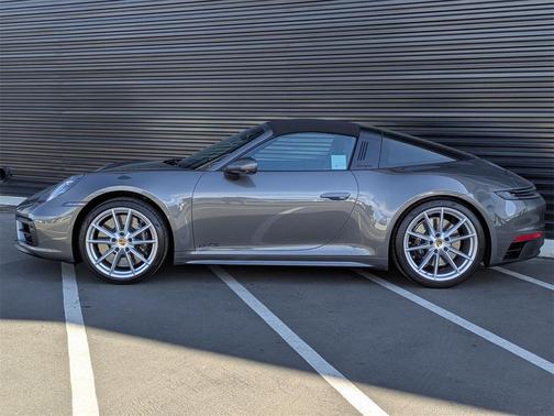 2023 Porsche 911 Targa 4 GTS