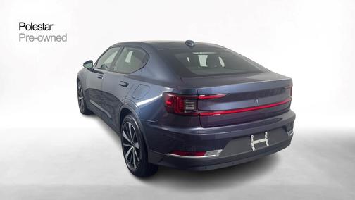 2022 Polestar 2 Long range Dual motor - AWD - Plus,Pilot