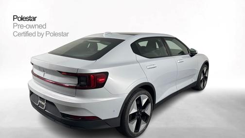 2023 Polestar 2 Long range Dual motor - AWD - Plus,Pilot