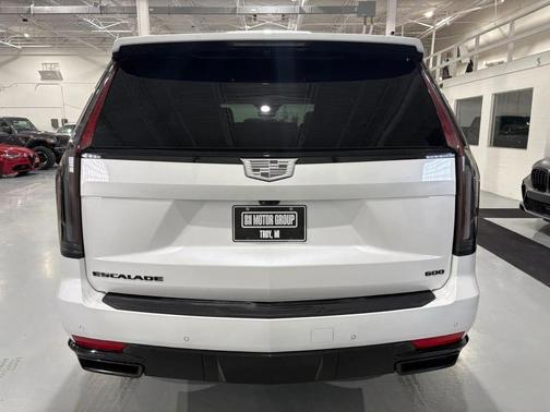 2024 Cadillac Escalade Sport