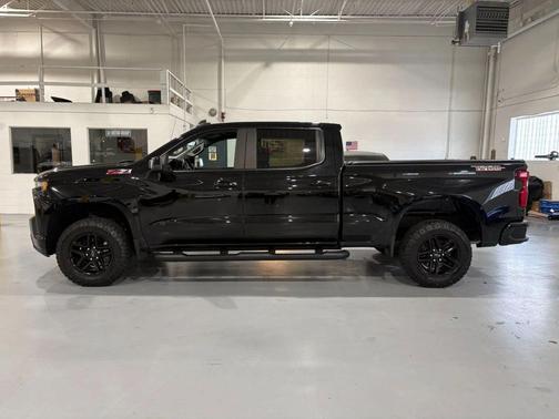 Black 2021 Chevrolet Silverado 1500 LT Trail Boss